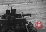 Standbild United States Navy Schiff Pacific Theater, 1943, aus Sekunde 27 historischem Filmmaterial Videoclip 65675049216