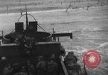 Standbild United States Navy Schiff Pacific Theater, 1943, aus Sekunde 29 historischem Filmmaterial Videoclip 65675049216