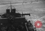 Standbild United States Navy Schiff Pacific Theater, 1943, aus Sekunde 43 historischem Filmmaterial Videoclip 65675049216