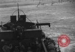 Standbild United States Navy Schiff Pacific Theater, 1943, aus Sekunde 46 historischem Filmmaterial Videoclip 65675049216