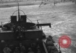 Standbild United States Navy Schiff Pacific Theater, 1943, aus Sekunde 57 historischem Filmmaterial Videoclip 65675049216