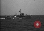 Standbild Hilfsmotor Minesweeper Atlantik, 1943, aus Sekunde 9 historischem Filmmaterial Videoclip 65675049220
