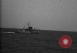 Standbild Hilfsmotor Minesweeper Atlantik, 1943, aus Sekunde 26 historischem Filmmaterial Videoclip 65675049220