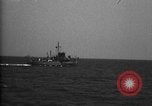 Standbild Hilfsmotor Minesweeper Atlantik, 1943, aus Sekunde 27 historischem Filmmaterial Videoclip 65675049220
