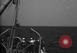 Standbild Hilfsmotor Minesweeper Atlantik, 1943, aus Sekunde 43 historischem Filmmaterial Videoclip 65675049220