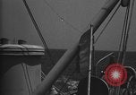 Standbild Hilfsmotor Minesweeper Atlantik, 1943, aus Sekunde 54 historischem Filmmaterial Videoclip 65675049220