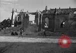 Standbild Valognes Frankreich komplett zerstört Zweiten Weltkrieg Frankreich, 1944, aus Sekunde 47 historischem Filmmaterial Videoclip 65675049233