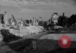 Standbild Valognes Frankreich komplett zerstört Zweiten Weltkrieg Frankreich, 1944, aus Sekunde 58 historischem Filmmaterial Videoclip 65675049233