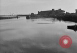 Standbild Beschädigter Anschluss in Zweiten Weltkrieg Cherbourg Frankreich, 1944, aus Sekunde 18 historischem Filmmaterial Videoclip 65675049235
