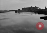 Standbild Beschädigter Anschluss in Zweiten Weltkrieg Cherbourg Frankreich, 1944, aus Sekunde 28 historischem Filmmaterial Videoclip 65675049235