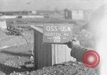 Immagine di Distrutto gli impianti portuali Cherbourg Normandia Francia, 1944, secondo 1 filmato di repertorio 65675049237