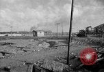 Immagine di Distrutto gli impianti portuali Cherbourg Normandia Francia, 1944, secondo 32 filmato di repertorio 65675049237
