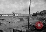 Immagine di Distrutto gli impianti portuali Cherbourg Normandia Francia, 1944, secondo 33 filmato di repertorio 65675049237