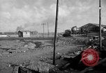 Immagine di Distrutto gli impianti portuali Cherbourg Normandia Francia, 1944, secondo 35 filmato di repertorio 65675049237