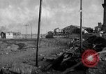 Immagine di Distrutto gli impianti portuali Cherbourg Normandia Francia, 1944, secondo 39 filmato di repertorio 65675049237