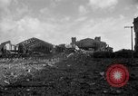 Immagine di Distrutto gli impianti portuali Cherbourg Normandia Francia, 1944, secondo 59 filmato di repertorio 65675049237