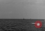 Standbild mine sweeping Aktivitäten Atlantik, 1943, aus Sekunde 16 historischem Filmmaterial Videoclip 65675049239