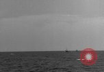 Standbild mine sweeping Aktivitäten Atlantik, 1943, aus Sekunde 20 historischem Filmmaterial Videoclip 65675049239
