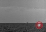 Standbild mine sweeping Aktivitäten Atlantik, 1943, aus Sekunde 34 historischem Filmmaterial Videoclip 65675049239