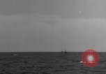 Standbild mine sweeping Aktivitäten Atlantik, 1943, aus Sekunde 48 historischem Filmmaterial Videoclip 65675049239