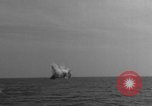 Standbild Hilfsmotor Minesweeper Atlantik, 1943, aus Sekunde 3 historischem Filmmaterial Videoclip 65675049240