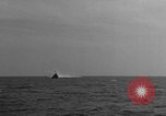 Standbild Hilfsmotor Minesweeper Atlantik, 1943, aus Sekunde 8 historischem Filmmaterial Videoclip 65675049240