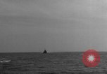 Standbild Hilfsmotor Minesweeper Atlantik, 1943, aus Sekunde 12 historischem Filmmaterial Videoclip 65675049240