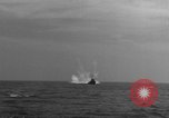 Standbild Hilfsmotor Minesweeper Atlantik, 1943, aus Sekunde 22 historischem Filmmaterial Videoclip 65675049240