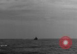 Standbild Hilfsmotor Minesweeper Atlantik, 1943, aus Sekunde 32 historischem Filmmaterial Videoclip 65675049240