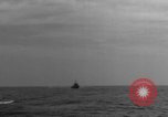 Standbild Hilfsmotor Minesweeper Atlantik, 1943, aus Sekunde 33 historischem Filmmaterial Videoclip 65675049240