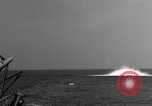 Standbild Hilfsmotor Minesweeper Atlantik, 1943, aus Sekunde 36 historischem Filmmaterial Videoclip 65675049240