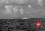 Standbild Hilfsmotor Minesweeper Atlantik, 1943, aus Sekunde 25 historischem Filmmaterial Videoclip 65675049241