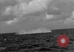 Standbild Hilfsmotor Minesweeper Atlantik, 1943, aus Sekunde 43 historischem Filmmaterial Videoclip 65675049241
