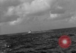Standbild Hilfsmotor Minesweeper Atlantik, 1943, aus Sekunde 48 historischem Filmmaterial Videoclip 65675049241