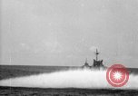Standbild Hilfsmotor Minesweeper Atlantik, 1943, aus Sekunde 59 historischem Filmmaterial Videoclip 65675049242