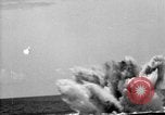 Standbild Hilfsmotor Minesweeper Atlantik, 1943, aus Sekunde 61 historischem Filmmaterial Videoclip 65675049242