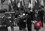 Standbild Bastille Day Celebrations Frankreich, 1944, aus Sekunde 12 historischem Filmmaterial Videoclip 65675049243