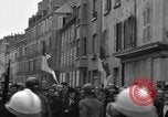 Standbild Bastille Day Celebrations Frankreich, 1944, aus Sekunde 24 historischem Filmmaterial Videoclip 65675049243