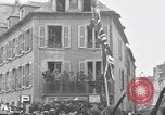 Standbild Bastille Day Celebrations Frankreich, 1944, aus Sekunde 26 historischem Filmmaterial Videoclip 65675049243