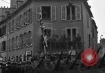 Standbild Bastille Day Celebrations Frankreich, 1944, aus Sekunde 30 historischem Filmmaterial Videoclip 65675049243