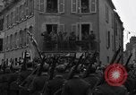Standbild Bastille Day Celebrations Frankreich, 1944, aus Sekunde 37 historischem Filmmaterial Videoclip 65675049243