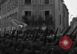 Standbild Bastille Day Celebrations Frankreich, 1944, aus Sekunde 39 historischem Filmmaterial Videoclip 65675049243