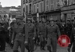 Standbild Bastille Day Celebrations Frankreich, 1944, aus Sekunde 51 historischem Filmmaterial Videoclip 65675049243