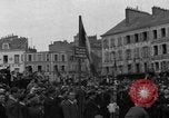 Immagine di Place Charles De Gaulle Parigi Francia, 1944, secondo 10 filmato di repertorio 65675049245