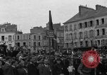 Immagine di Place Charles De Gaulle Parigi Francia, 1944, secondo 11 filmato di repertorio 65675049245