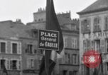Immagine di Place Charles De Gaulle Parigi Francia, 1944, secondo 17 filmato di repertorio 65675049245