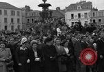Immagine di Place Charles De Gaulle Parigi Francia, 1944, secondo 20 filmato di repertorio 65675049245