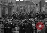 Immagine di Place Charles De Gaulle Parigi Francia, 1944, secondo 28 filmato di repertorio 65675049245