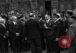 Immagine di Place Charles De Gaulle Parigi Francia, 1944, secondo 35 filmato di repertorio 65675049245