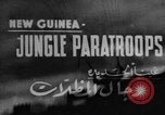 Standbild General Douglas MacArthur New Guinea, 1944, aus Sekunde 7 historischem Filmmaterial Videoclip 65675049255